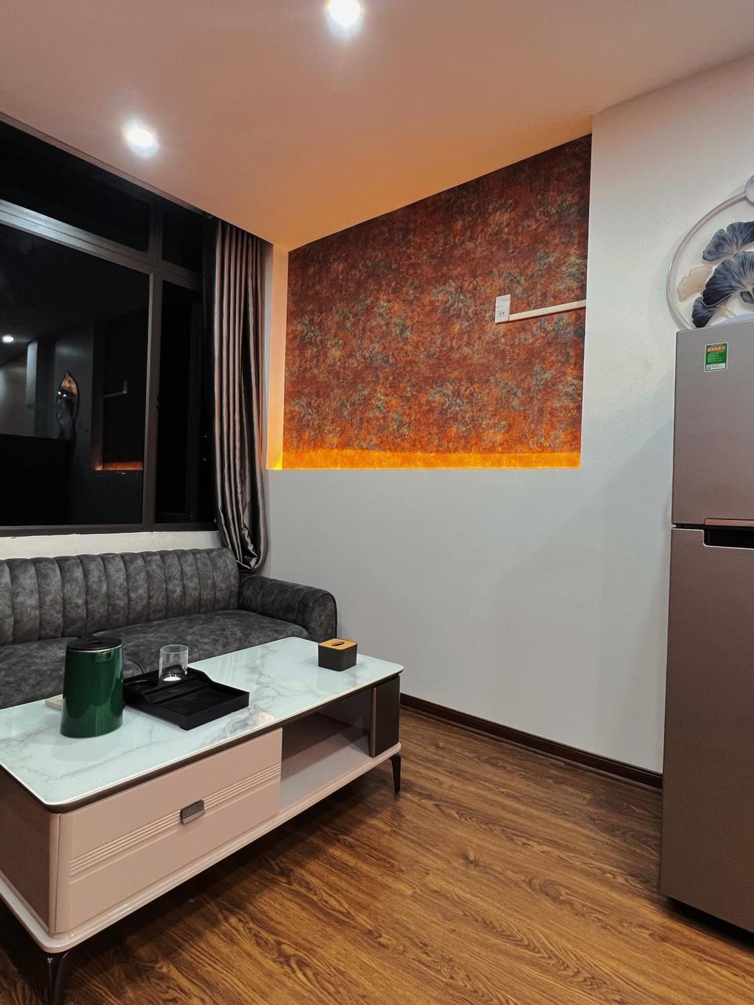 Venus Apartment Kham Thien Hanoi Luaran gambar